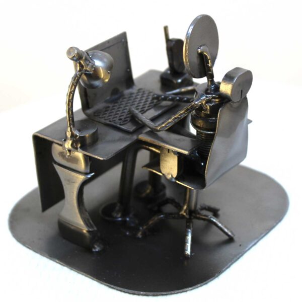 Steampunk Executive - Image 2