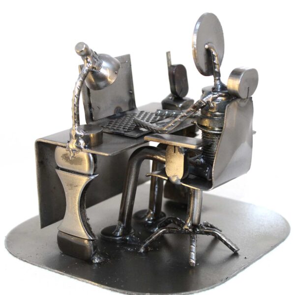 Steampunk Executive - Image 3