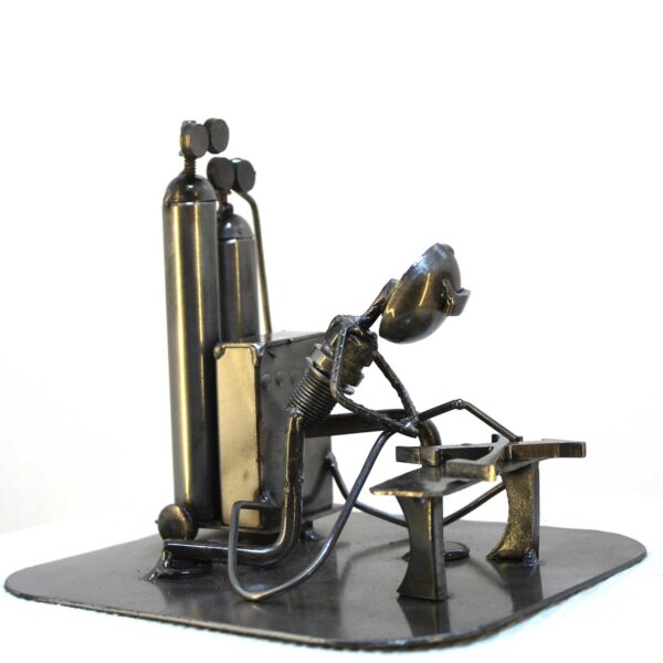 Steampunk welder - Image 4