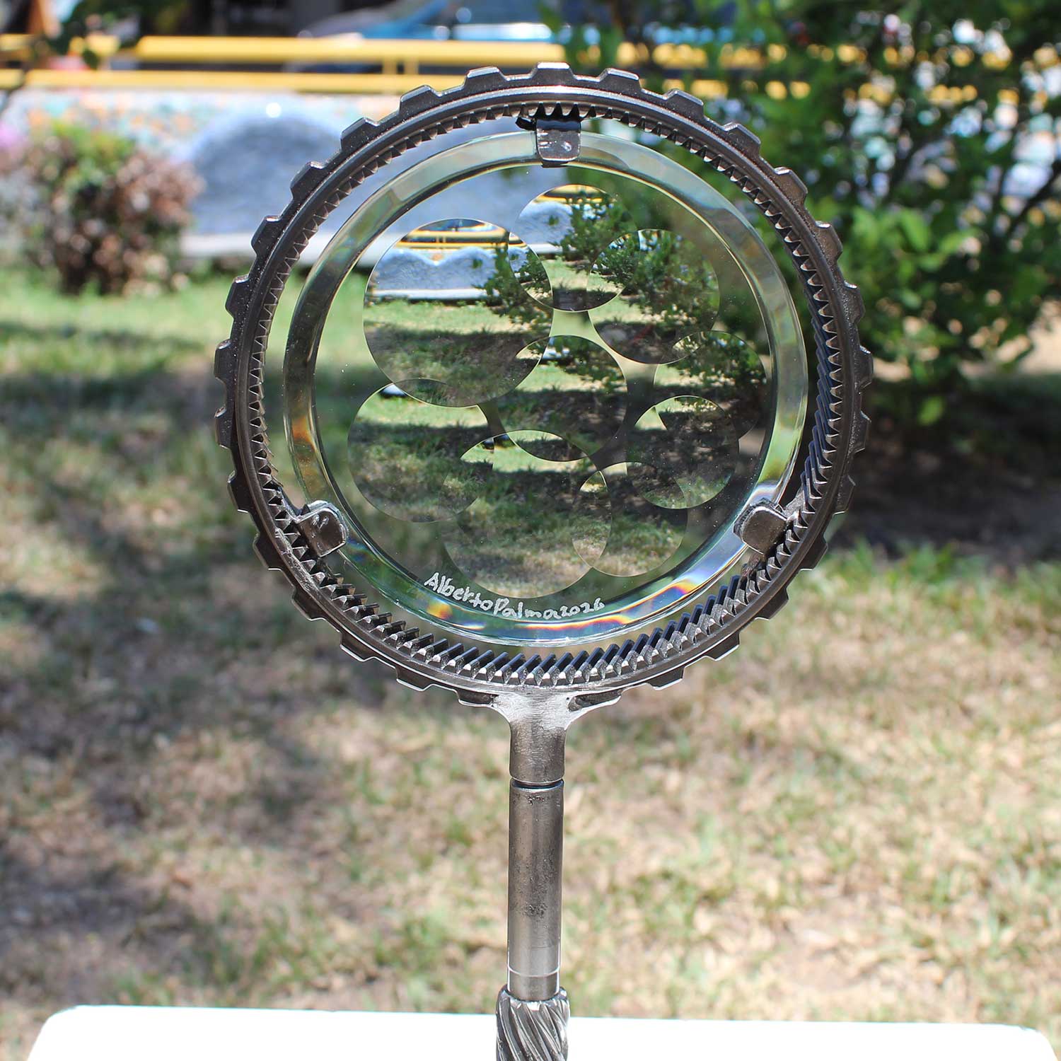 3015 Table-top magiscope 12.50" inche tall - Image 3